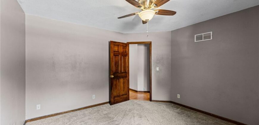 6209 NW 77th Street, Kansas City, MO 64151