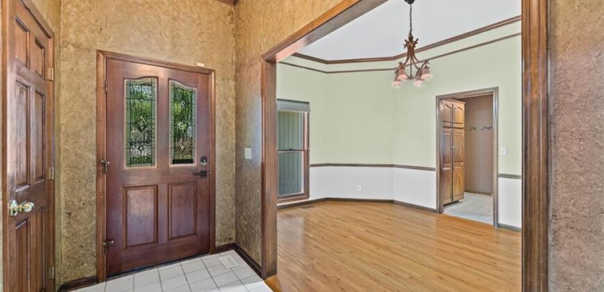 6209 NW 77th Street, Kansas City, MO 64151