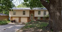 5822 NW Aspen Lane, Kansas City, MO 64152