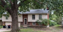 5822 NW Aspen Lane, Kansas City, MO 64152