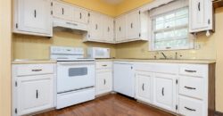 5822 NW Aspen Lane, Kansas City, MO 64152