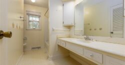 5822 NW Aspen Lane, Kansas City, MO 64152