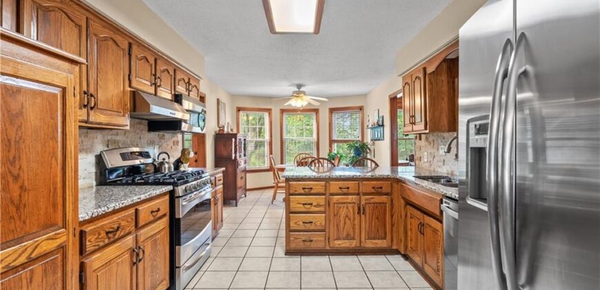 3907 73rd Street, Kansas City, MO 64151