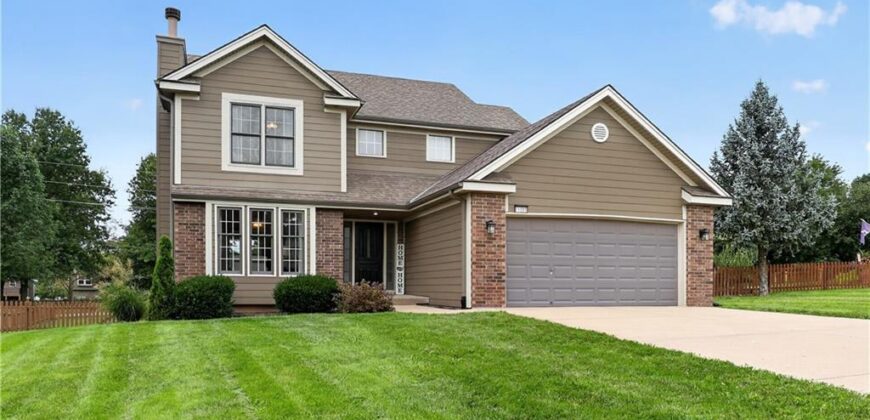 11008 N Farley Avenue, Kansas City, MO 64157