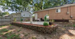 102 Highland Drive, Smithville, MO 64089