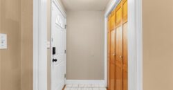 102 Highland Drive, Smithville, MO 64089