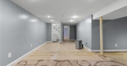 102 Highland Drive, Smithville, MO 64089