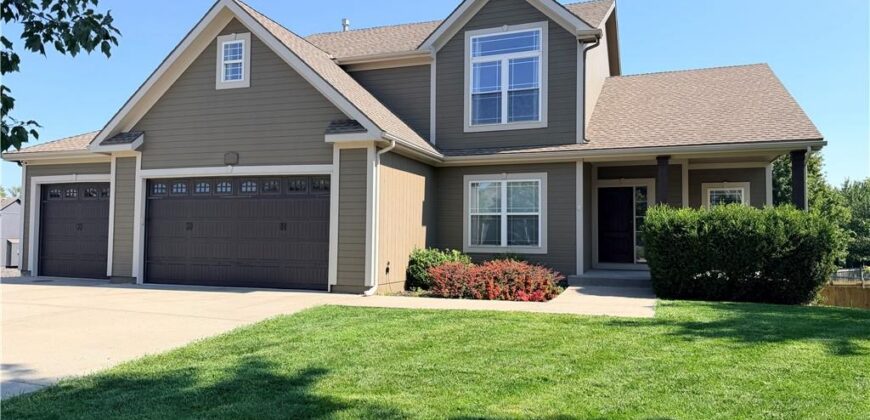11211 N Richmond Court, Kansas City, MO 64157