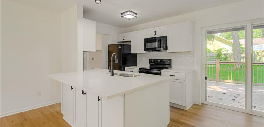 908 NE 44th Street, Kansas City, MO 64116