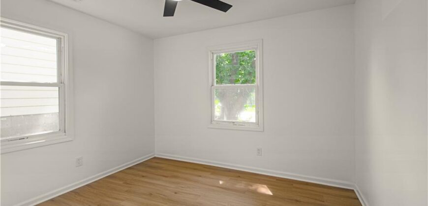 908 NE 44th Street, Kansas City, MO 64116