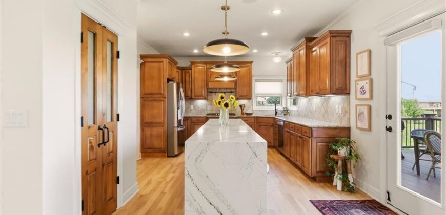 20207 NE 102nd Street, Liberty, MO 64068