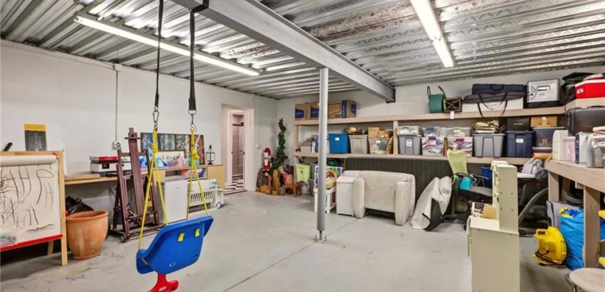 20207 NE 102nd Street, Liberty, MO 64068