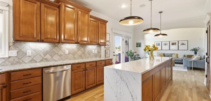 20207 NE 102nd Street, Liberty, MO 64068
