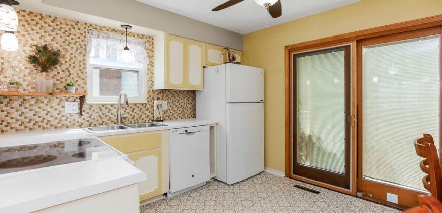 6808 N Askew Avenue, Gladstone, MO 64119