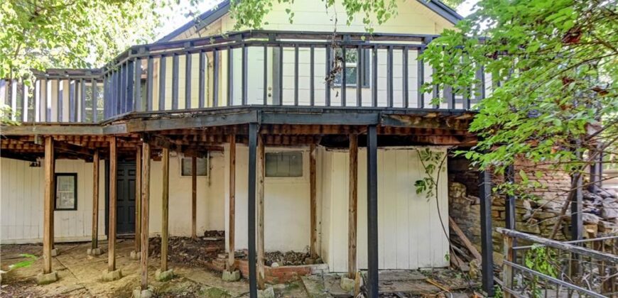 6212 Eugene Field Road, Kansas City, MO 64119