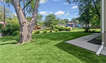 1108 NE 52nd Terrace, Kansas City, MO 64118
