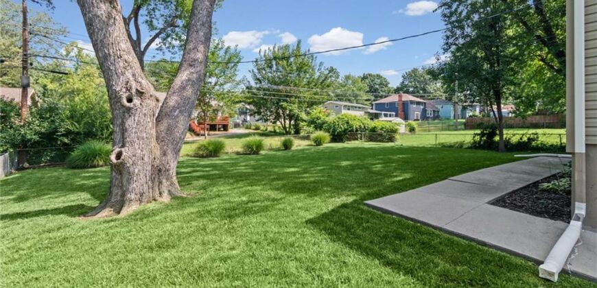 1108 NE 52nd Terrace, Kansas City, MO 64118