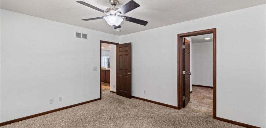 1108 NE 52nd Terrace, Kansas City, MO 64118