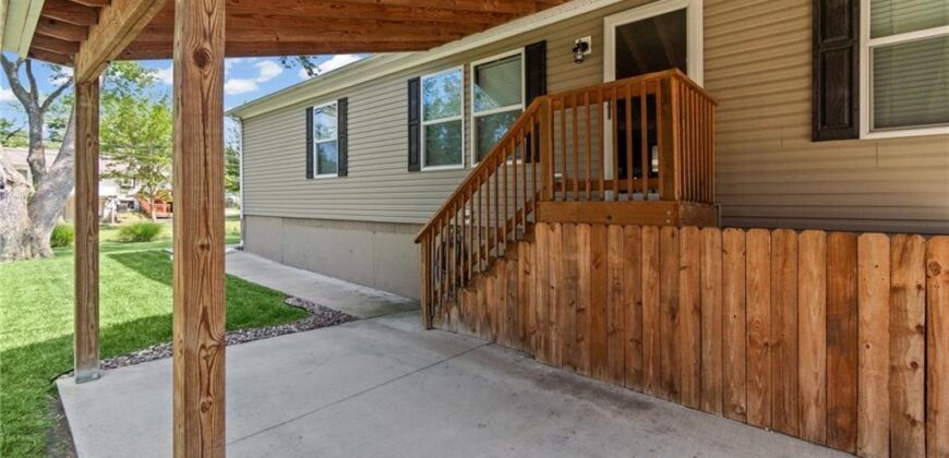 1108 NE 52nd Terrace, Kansas City, MO 64118