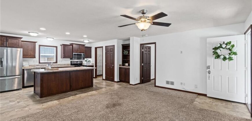 1108 NE 52nd Terrace, Kansas City, MO 64118