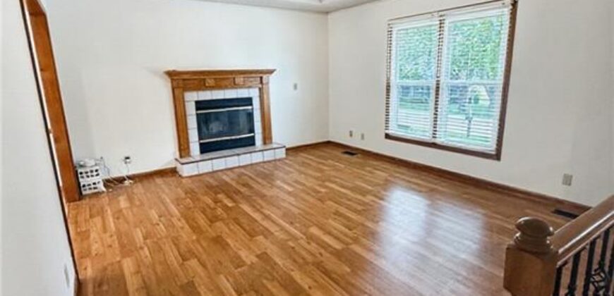 1607 NE 114 Street, Kansas City, MO 64155