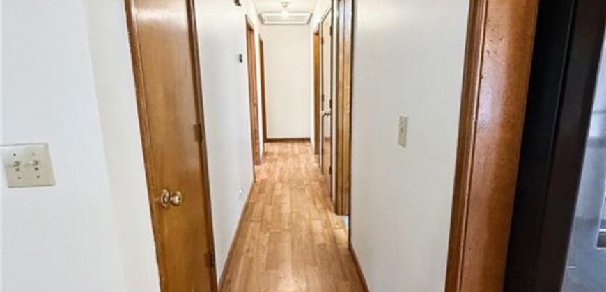 1607 NE 114 Street, Kansas City, MO 64155