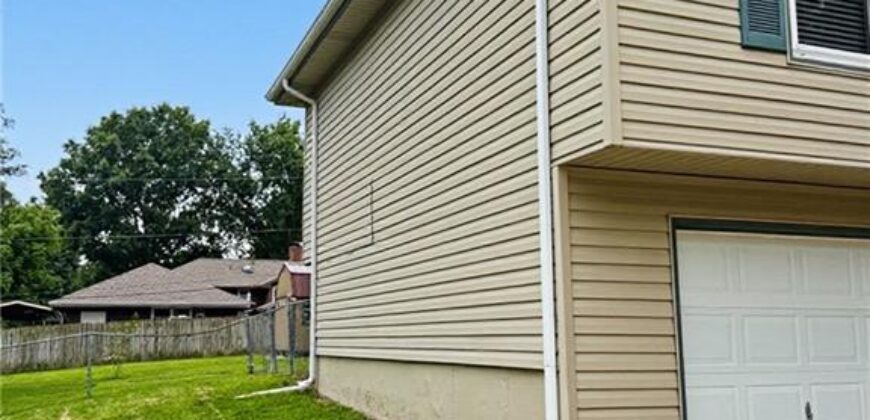 1607 NE 114 Street, Kansas City, MO 64155