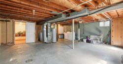 304 NE 88th Street, Kansas City, MO 64155