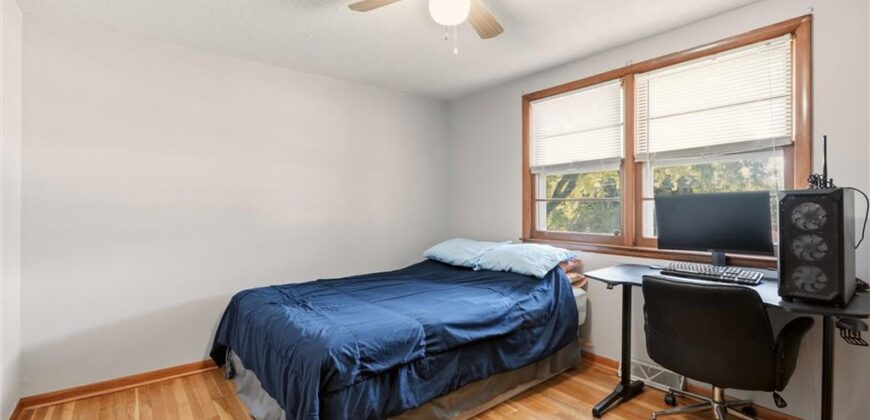 304 NE 88th Street, Kansas City, MO 64155