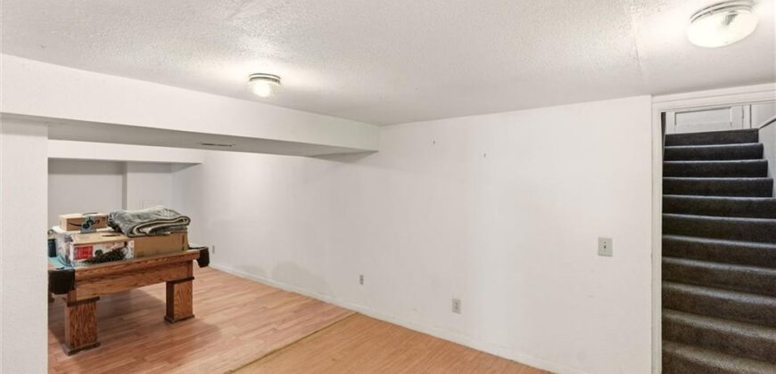 304 NE 88th Street, Kansas City, MO 64155
