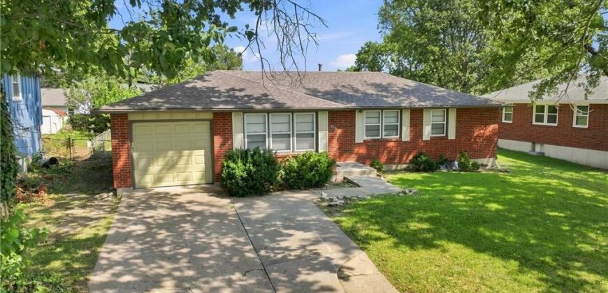 304 NE 88th Street, Kansas City, MO 64155