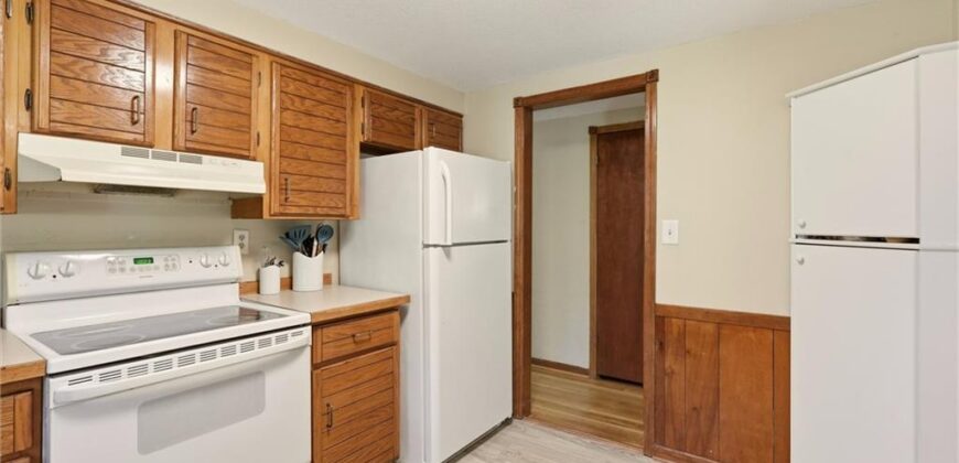 304 NE 88th Street, Kansas City, MO 64155