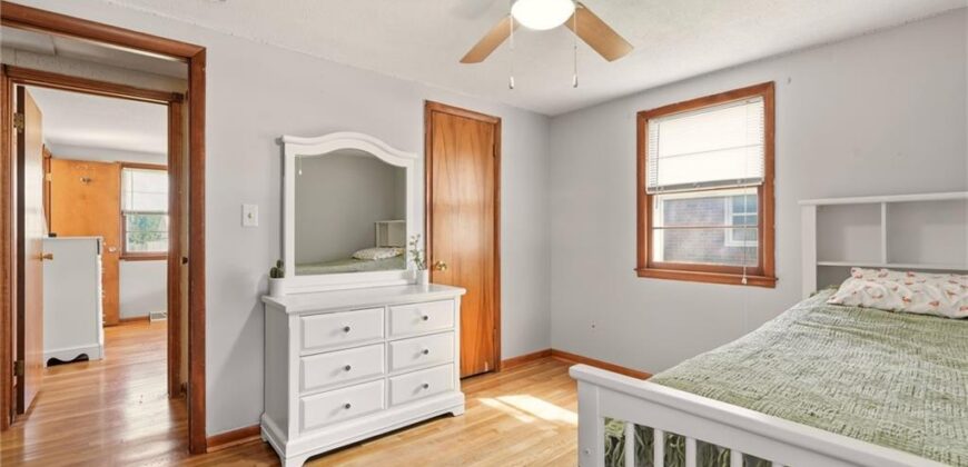304 NE 88th Street, Kansas City, MO 64155