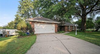 420 Glendale Road, Liberty, MO 64068