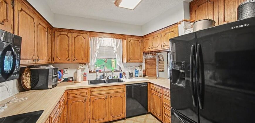 420 Glendale Road, Liberty, MO 64068