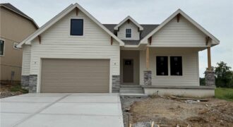 2144 Black Walnut Drive, Liberty, MO 64068