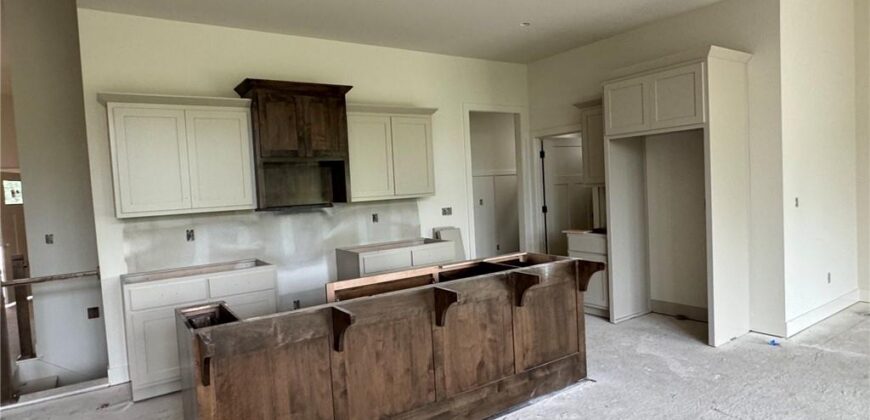 2144 Black Walnut Drive, Liberty, MO 64068