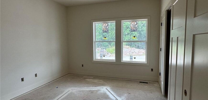 2144 Black Walnut Drive, Liberty, MO 64068