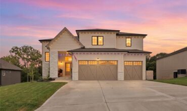 12455 NW Appaloosa Street, Platte City, MO 64079