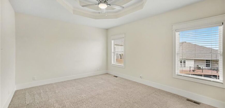 304 Prairie Rose Circle, Smithville, MO 64089