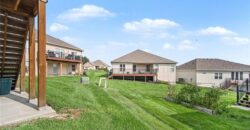 304 Prairie Rose Circle, Smithville, MO 64089