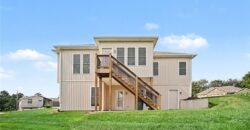 304 Prairie Rose Circle, Smithville, MO 64089