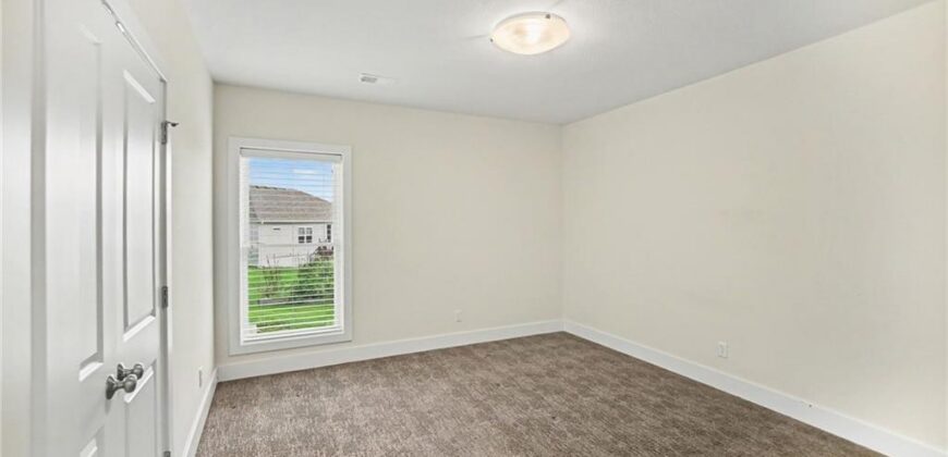 304 Prairie Rose Circle, Smithville, MO 64089