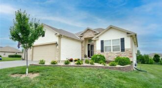 13305 N Copper Ridge Drive, Platte City, MO 64079