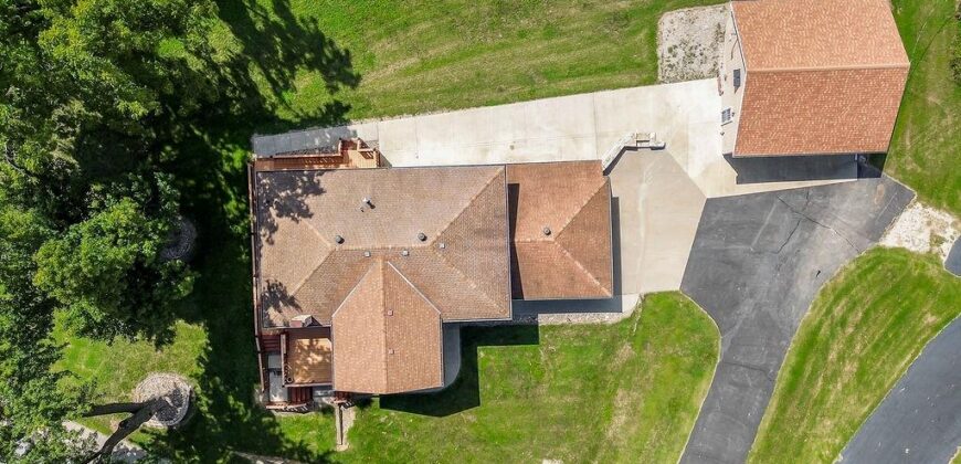 5001 NW High Drive, Riverside, MO 64150