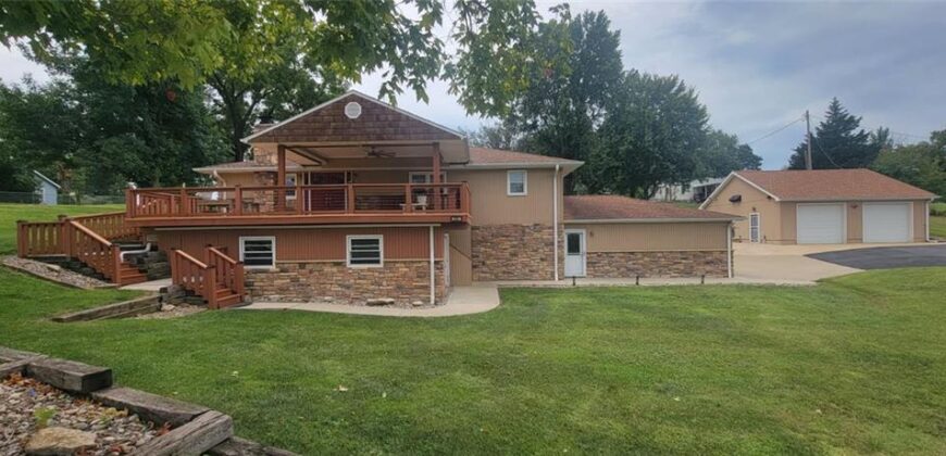 5001 NW High Drive Drive, Riverside, MO 64150