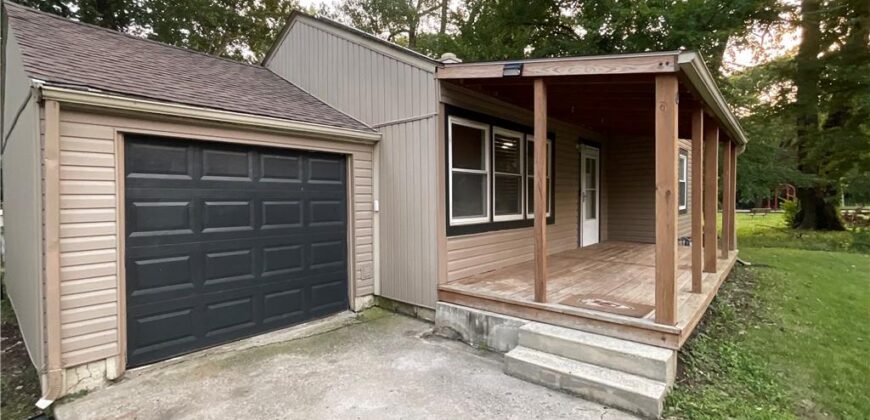1111 NE 43rd Street, Kansas City, MO 64116