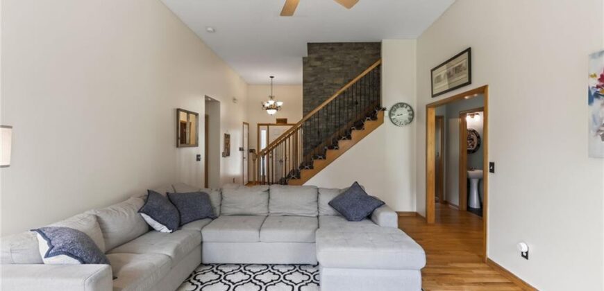 9431 N Monroe Court, Kansas City, MO 64156