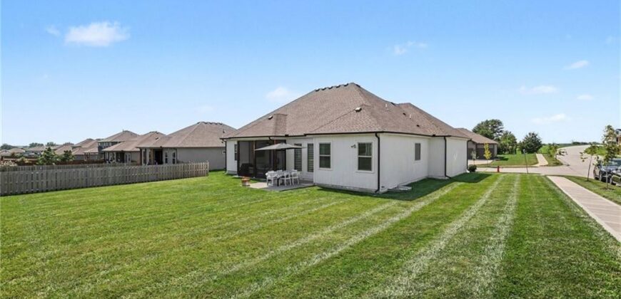10931 N Bristol Avenue, Kansas City, MO 64156