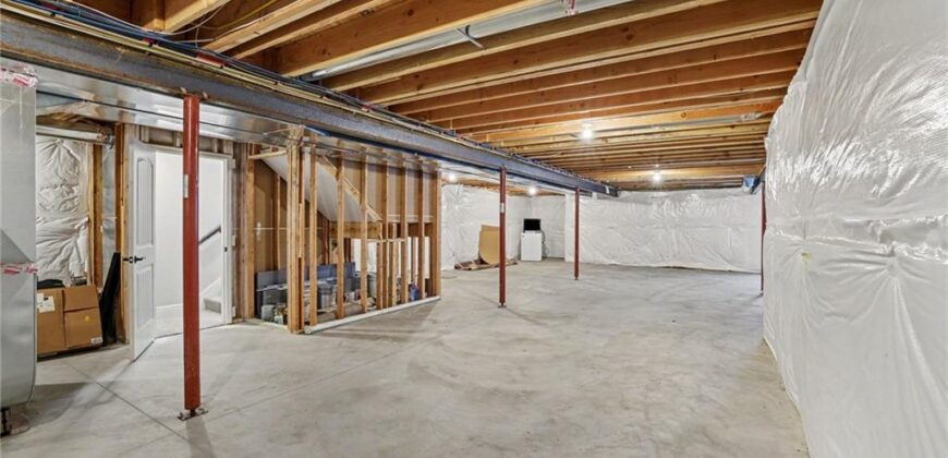 10931 N Bristol Avenue, Kansas City, MO 64156